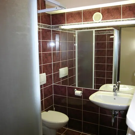 Hotel Sport Manca Garni 3*