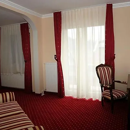 Hotel Sport Manca Garni 3*