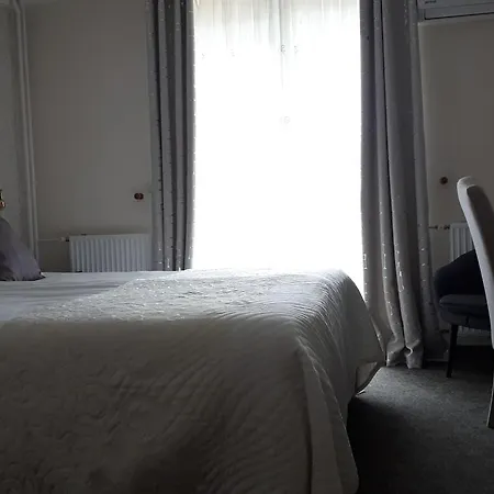 Sport Manca Garni 3*