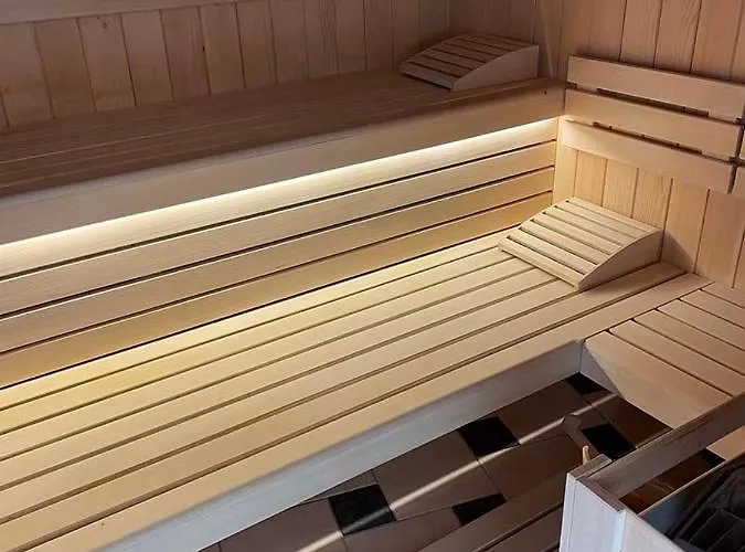 Sport Manca Garni Hotel 3*