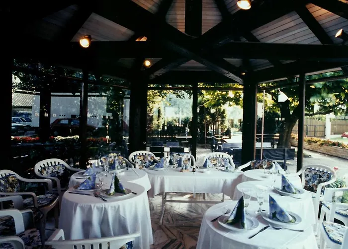 Sport Manca Garni 3*