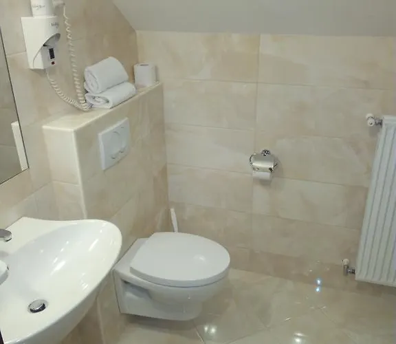 Sport Manca Garni Hotel 3*