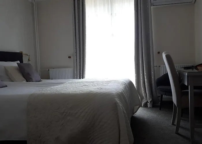 Sport Manca Garni 3*