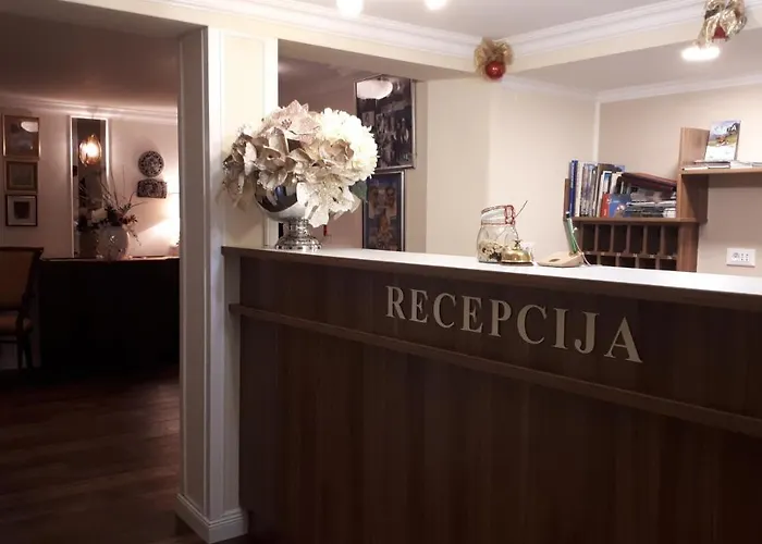 Sport Manca Garni 3* 라도블리차